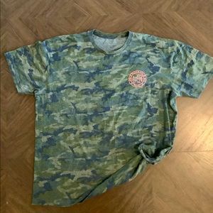 Women’s puppy love tee